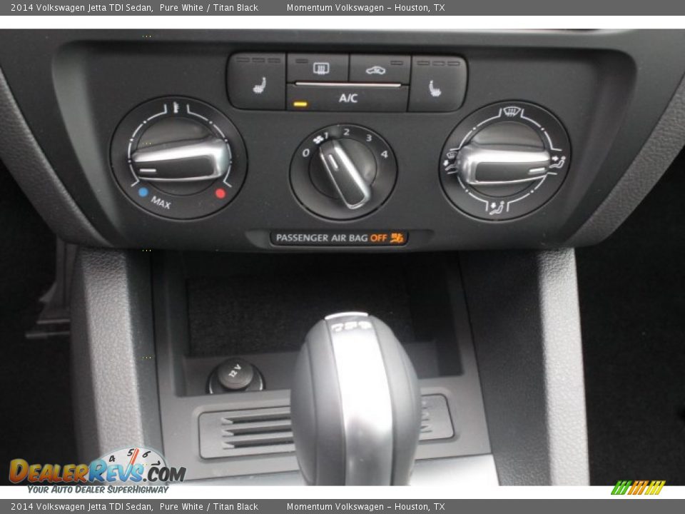 2014 Volkswagen Jetta TDI Sedan Pure White / Titan Black Photo #14