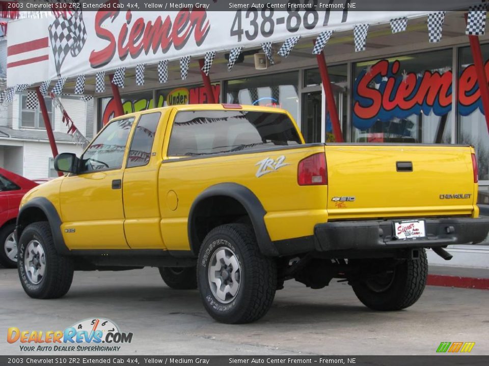 2003 Chevrolet S10 ZR2 Extended Cab 4x4 Yellow / Medium Gray Photo #3