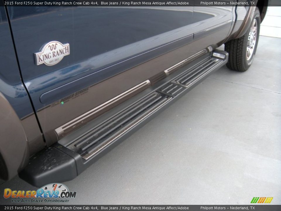2015 Ford F250 Super Duty King Ranch Crew Cab 4x4 Blue Jeans / King Ranch Mesa Antique Affect/Adobe Photo #12