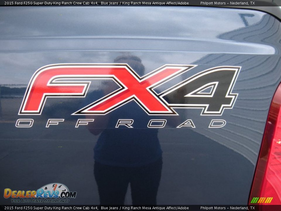 2015 Ford F250 Super Duty King Ranch Crew Cab 4x4 Blue Jeans / King Ranch Mesa Antique Affect/Adobe Photo #19