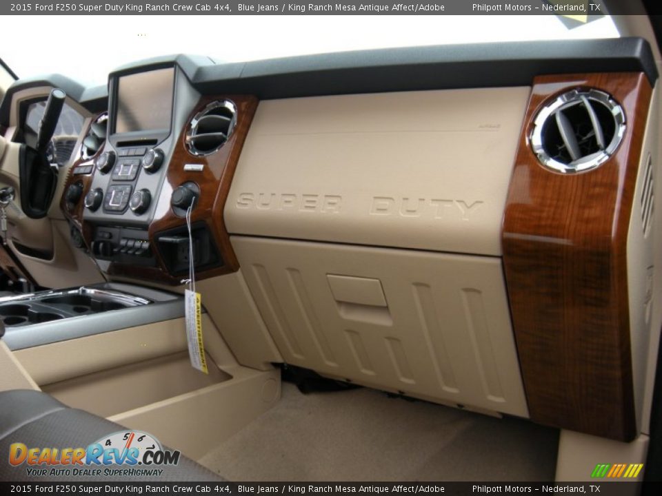 2015 Ford F250 Super Duty King Ranch Crew Cab 4x4 Blue Jeans / King Ranch Mesa Antique Affect/Adobe Photo #21