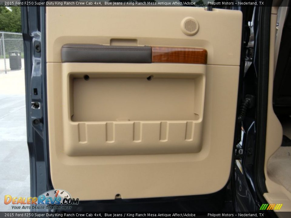 2015 Ford F250 Super Duty King Ranch Crew Cab 4x4 Blue Jeans / King Ranch Mesa Antique Affect/Adobe Photo #23