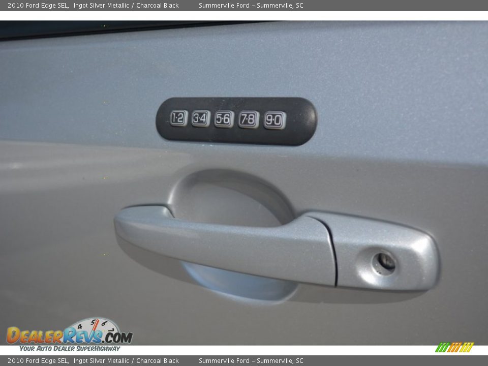 2010 Ford Edge SEL Ingot Silver Metallic / Charcoal Black Photo #10