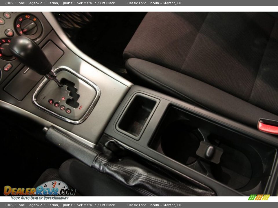 2009 Subaru Legacy 2.5i Sedan Quartz Silver Metallic / Off Black Photo #13