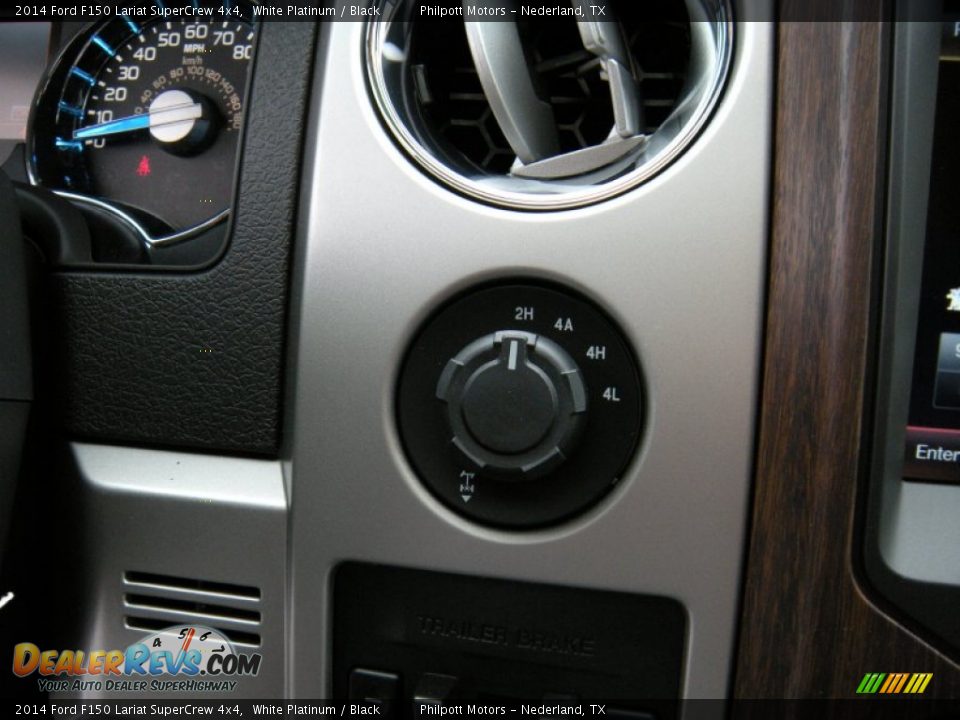 2014 Ford F150 Lariat SuperCrew 4x4 White Platinum / Black Photo #34