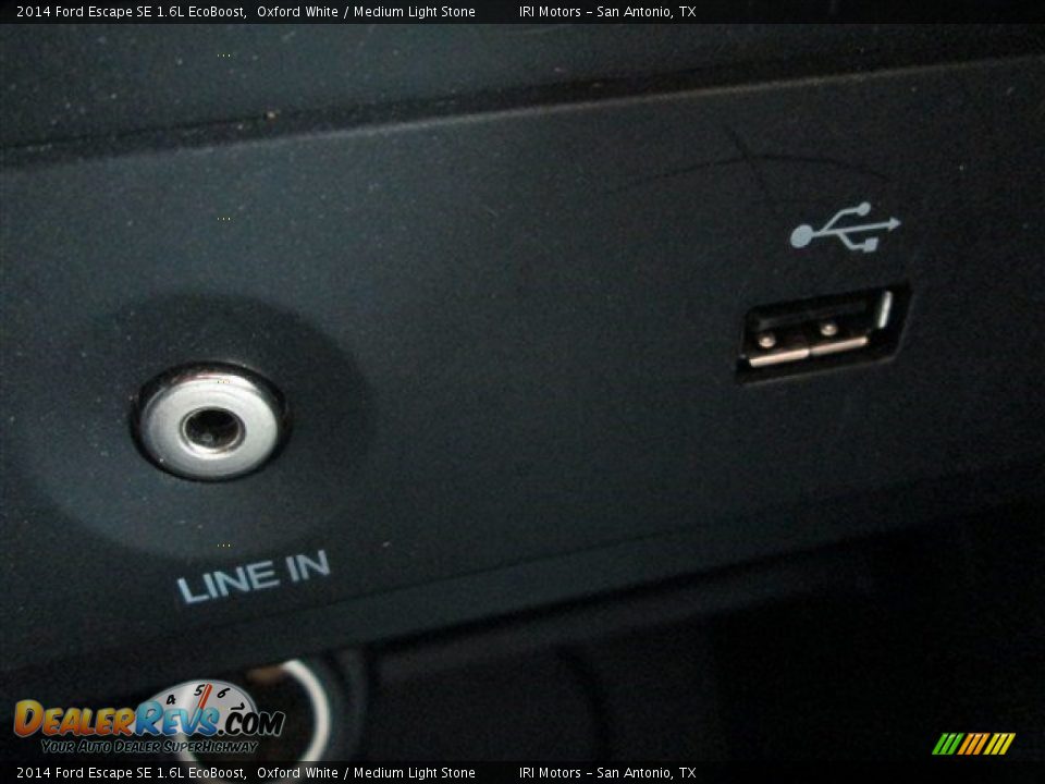 2014 Ford Escape SE 1.6L EcoBoost Oxford White / Medium Light Stone Photo #22