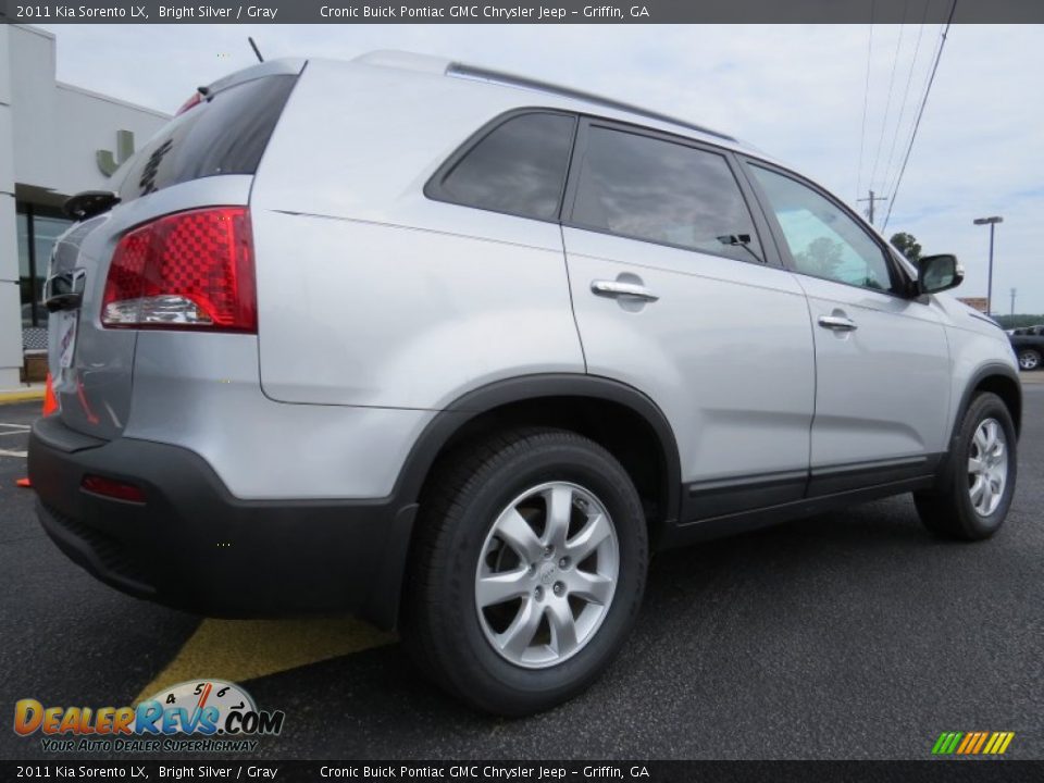 2011 Kia Sorento LX Bright Silver / Gray Photo #7