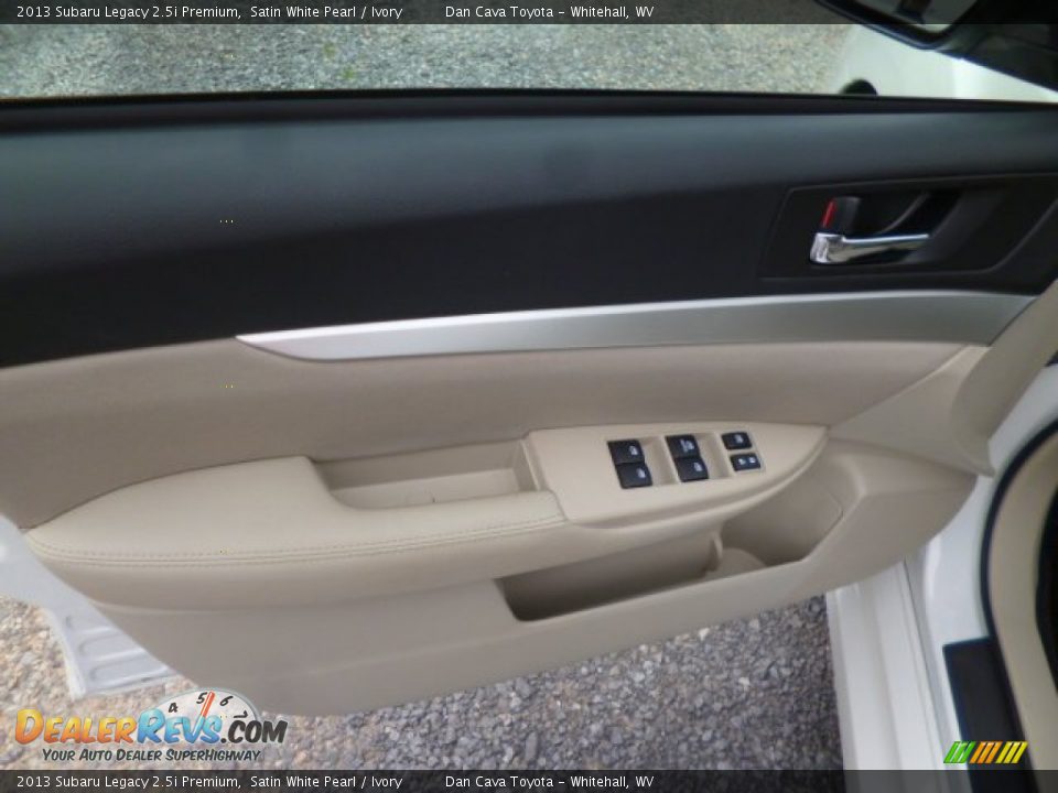 2013 Subaru Legacy 2.5i Premium Satin White Pearl / Ivory Photo #13