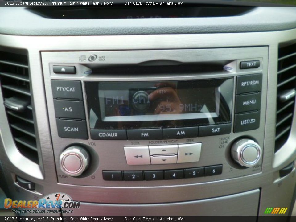 2013 Subaru Legacy 2.5i Premium Satin White Pearl / Ivory Photo #14