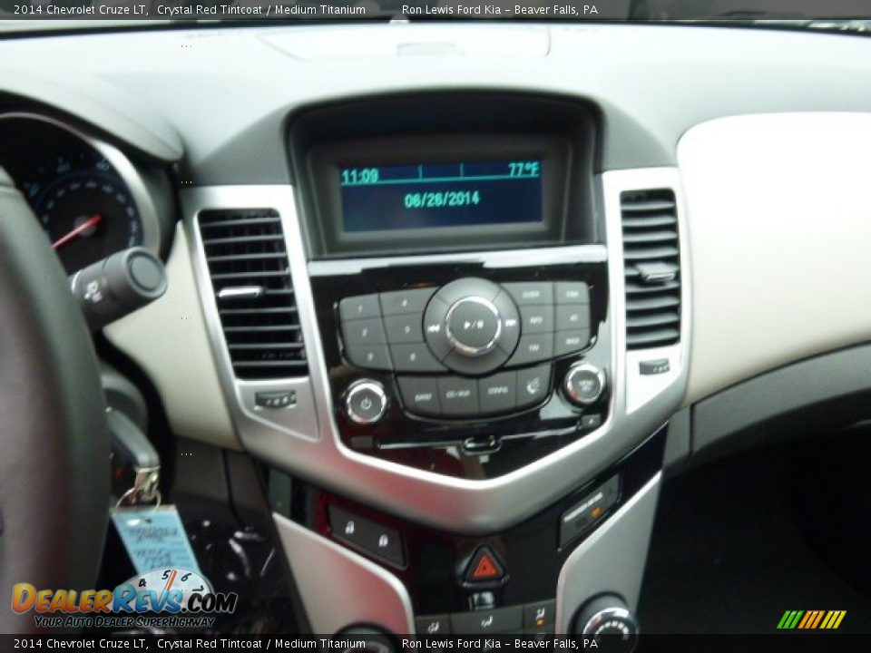 2014 Chevrolet Cruze LT Crystal Red Tintcoat / Medium Titanium Photo #17