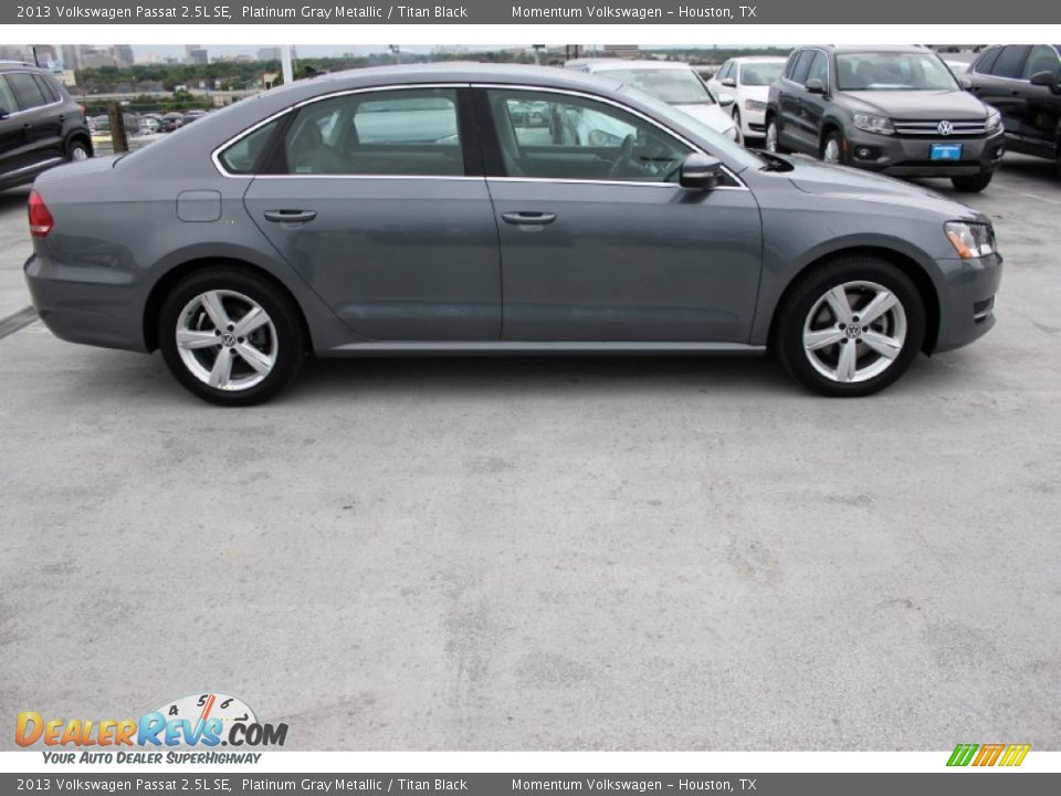 2013 Volkswagen Passat 2.5L SE Platinum Gray Metallic / Titan Black Photo #9