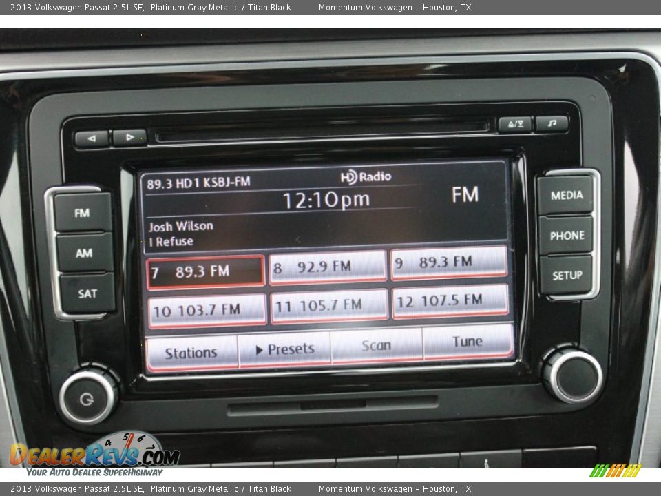 2013 Volkswagen Passat 2.5L SE Platinum Gray Metallic / Titan Black Photo #17