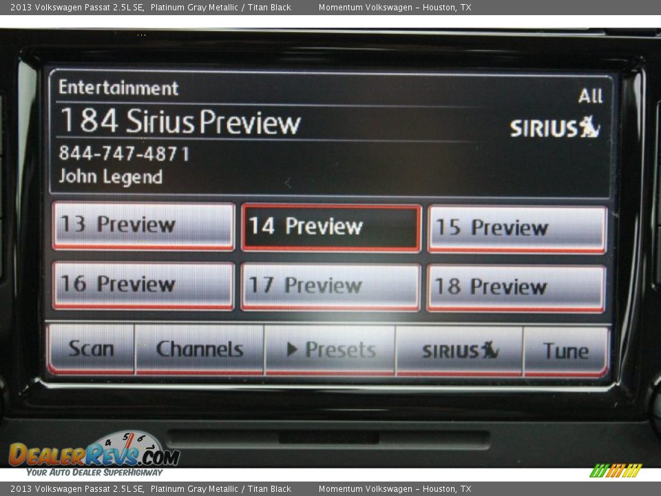 2013 Volkswagen Passat 2.5L SE Platinum Gray Metallic / Titan Black Photo #20