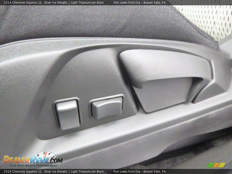 2014 Chevrolet Equinox LS Silver Ice Metallic / Light Titanium/Jet Black Photo #15