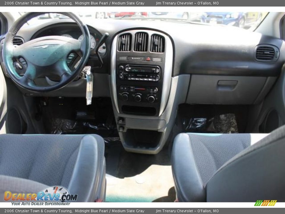 2006 Chrysler Town & Country Touring Midnight Blue Pearl / Medium Slate Gray Photo #10