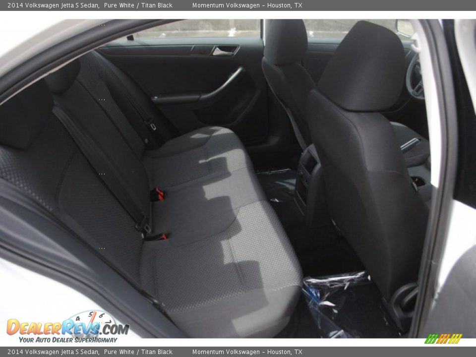 2014 Volkswagen Jetta S Sedan Pure White / Titan Black Photo #13