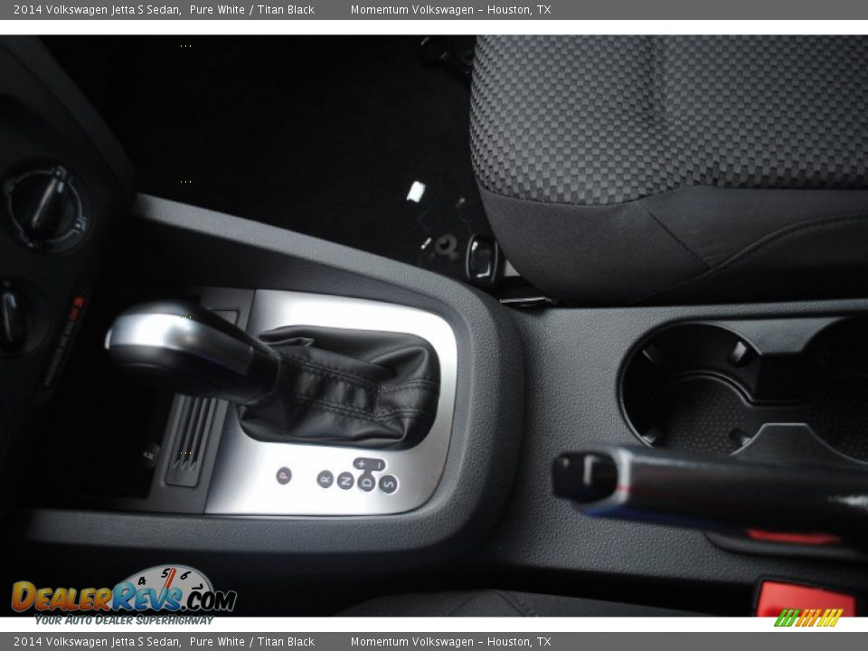 2014 Volkswagen Jetta S Sedan Pure White / Titan Black Photo #27