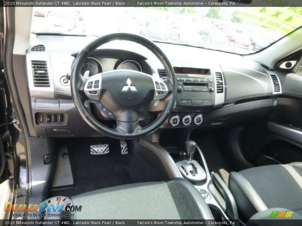 2010 Mitsubishi Outlander GT 4WD Labrador Black Pearl / Black Photo #17