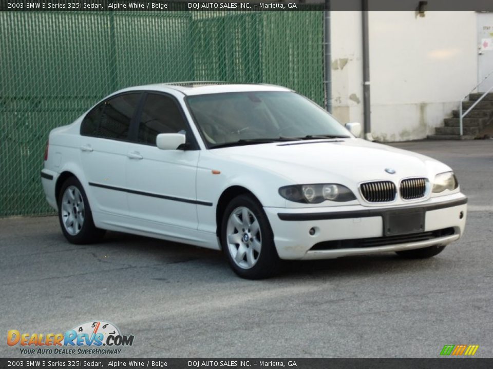 2003 BMW 3 Series 325i Sedan Alpine White / Beige Photo #3