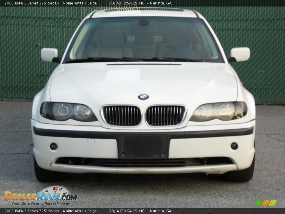 2003 BMW 3 Series 325i Sedan Alpine White / Beige Photo #15