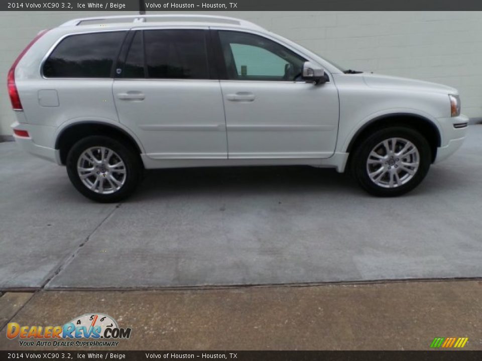 2014 Volvo XC90 3.2 Ice White / Beige Photo #6