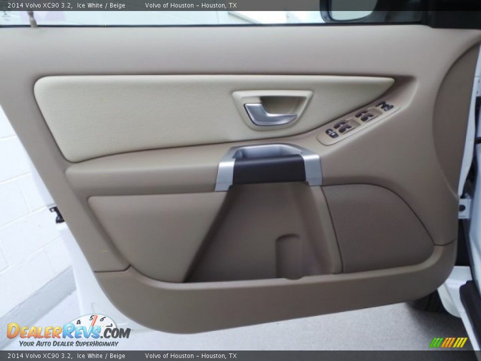 2014 Volvo XC90 3.2 Ice White / Beige Photo #8