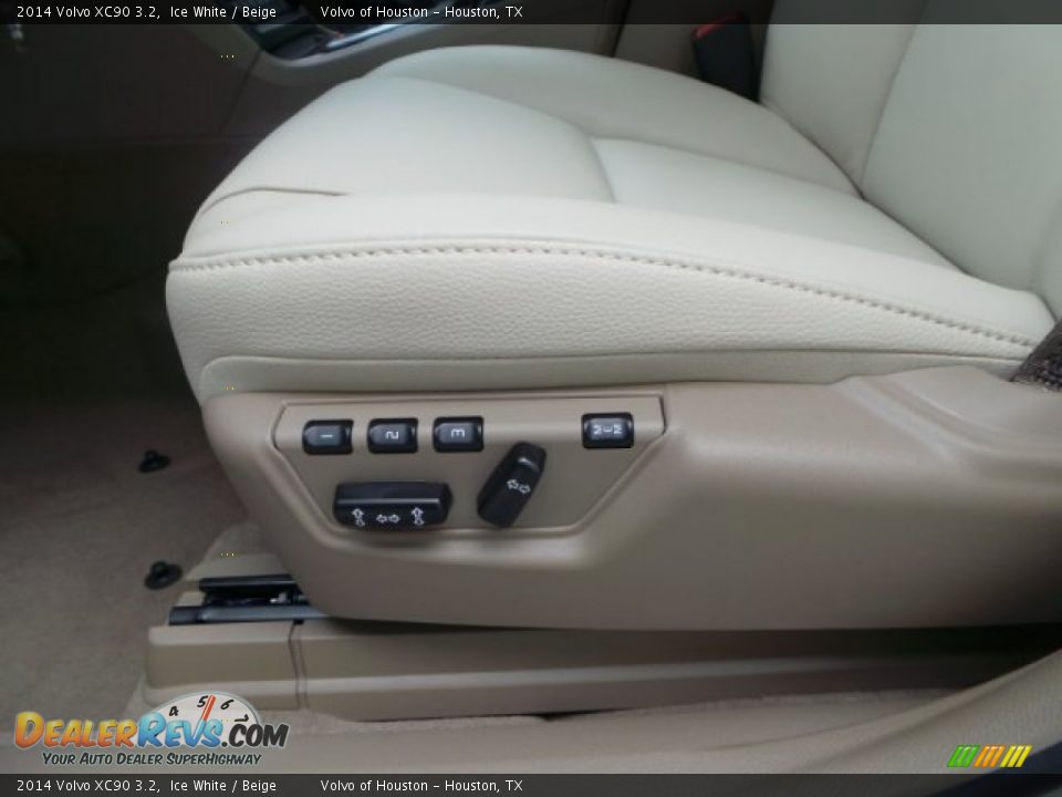 2014 Volvo XC90 3.2 Ice White / Beige Photo #11