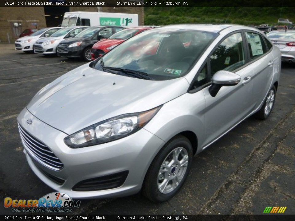 2014 Ford Fiesta SE Sedan Ingot Silver / Charcoal Black Photo #5