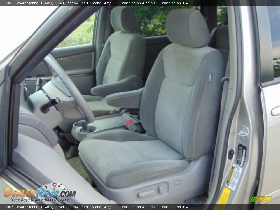 2006 Toyota Sienna LE AWD Silver Shadow Pearl / Stone Gray Photo #10