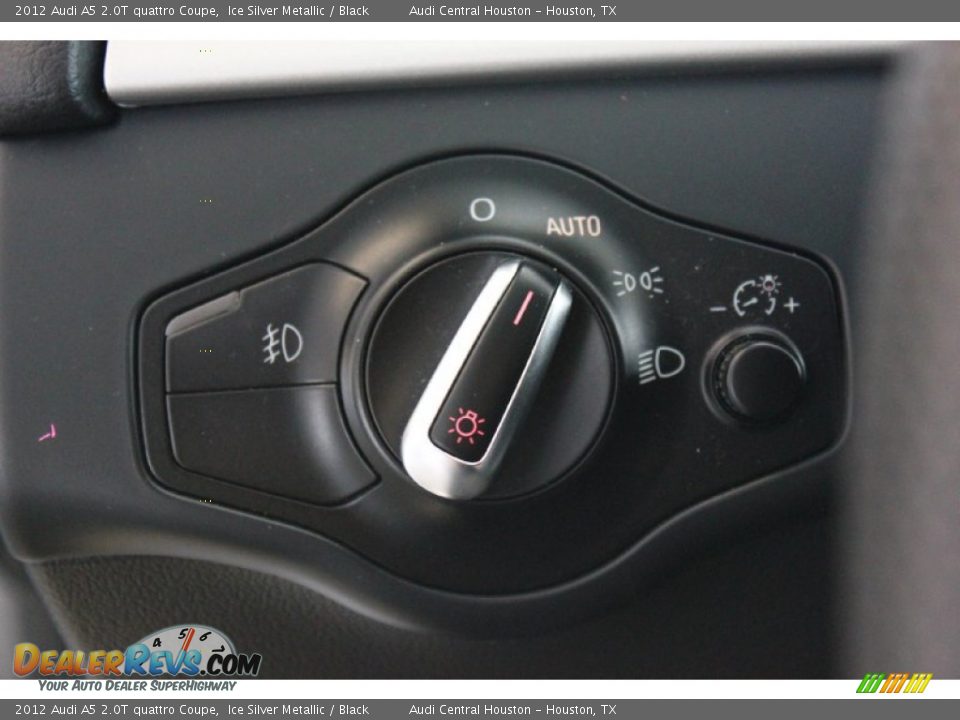 2012 Audi A5 2.0T quattro Coupe Ice Silver Metallic / Black Photo #23