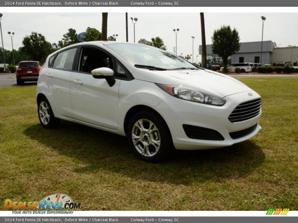2014 Ford Fiesta SE Hatchback Oxford White / Charcoal Black Photo #3