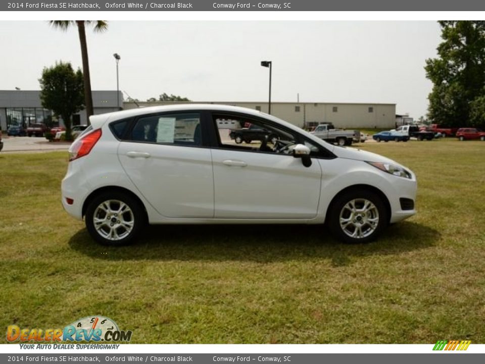 2014 Ford Fiesta SE Hatchback Oxford White / Charcoal Black Photo #4