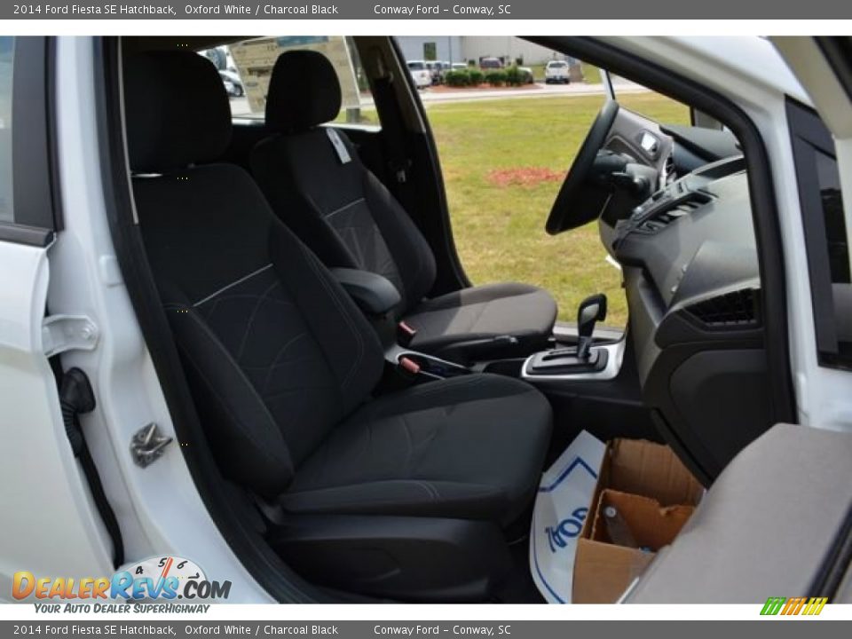 2014 Ford Fiesta SE Hatchback Oxford White / Charcoal Black Photo #15