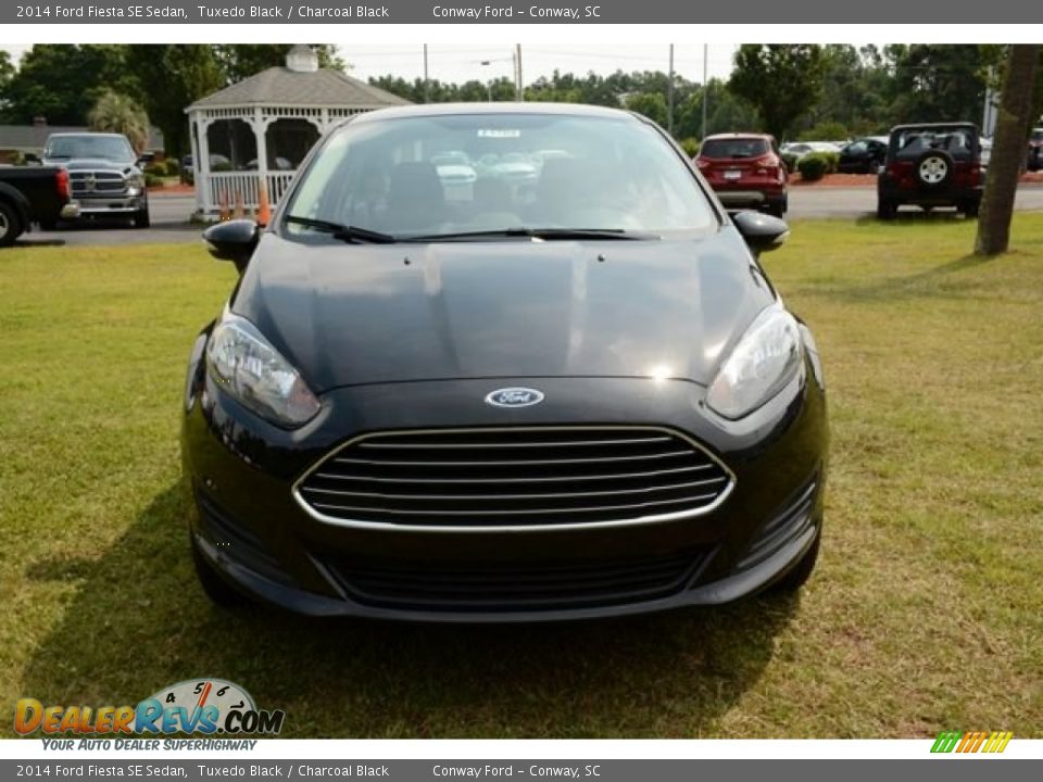 2014 Ford Fiesta SE Sedan Tuxedo Black / Charcoal Black Photo #2