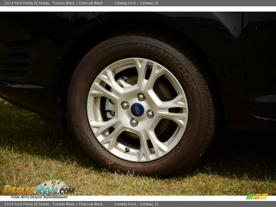 2014 Ford Fiesta SE Sedan Tuxedo Black / Charcoal Black Photo #9