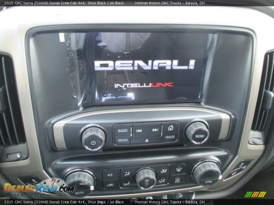 2015 GMC Sierra 2500HD Denali Crew Cab 4x4 Onyx Black / Jet Black Photo #8
