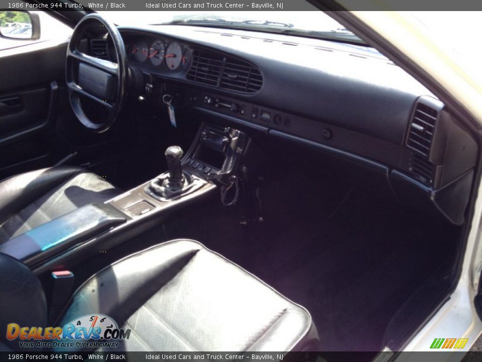 1986 Porsche 944 Turbo White / Black Photo #12