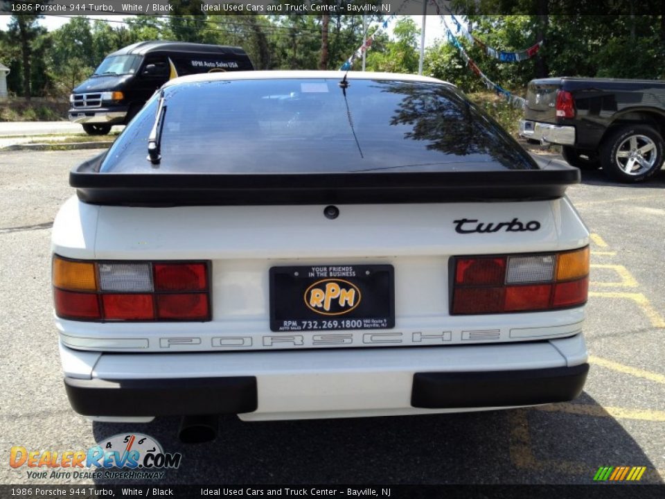 1986 Porsche 944 Turbo White / Black Photo #17