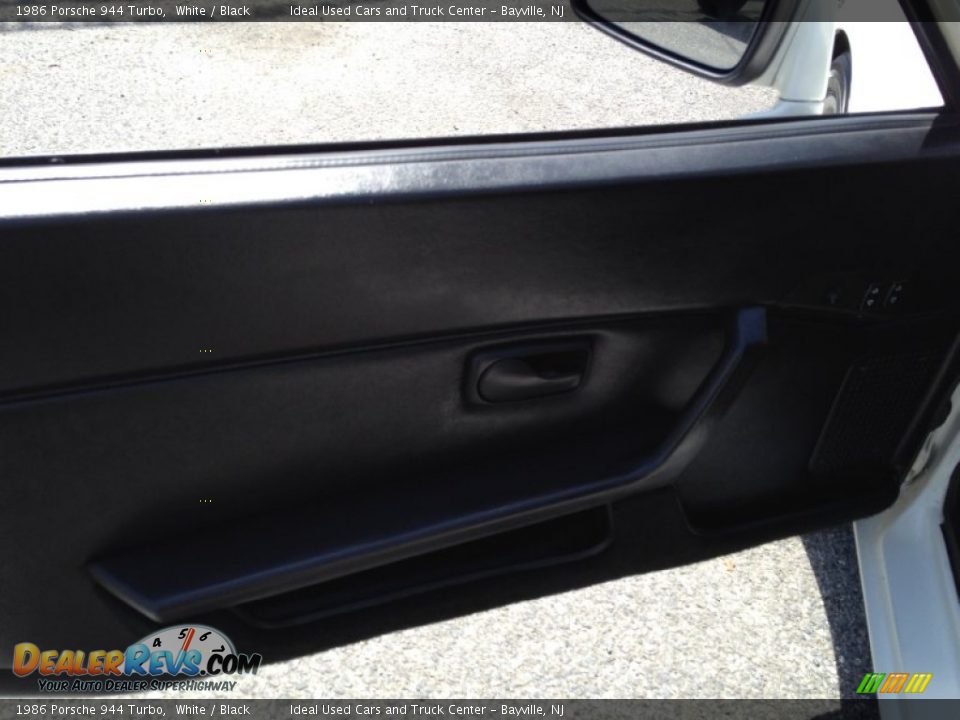 1986 Porsche 944 Turbo White / Black Photo #21