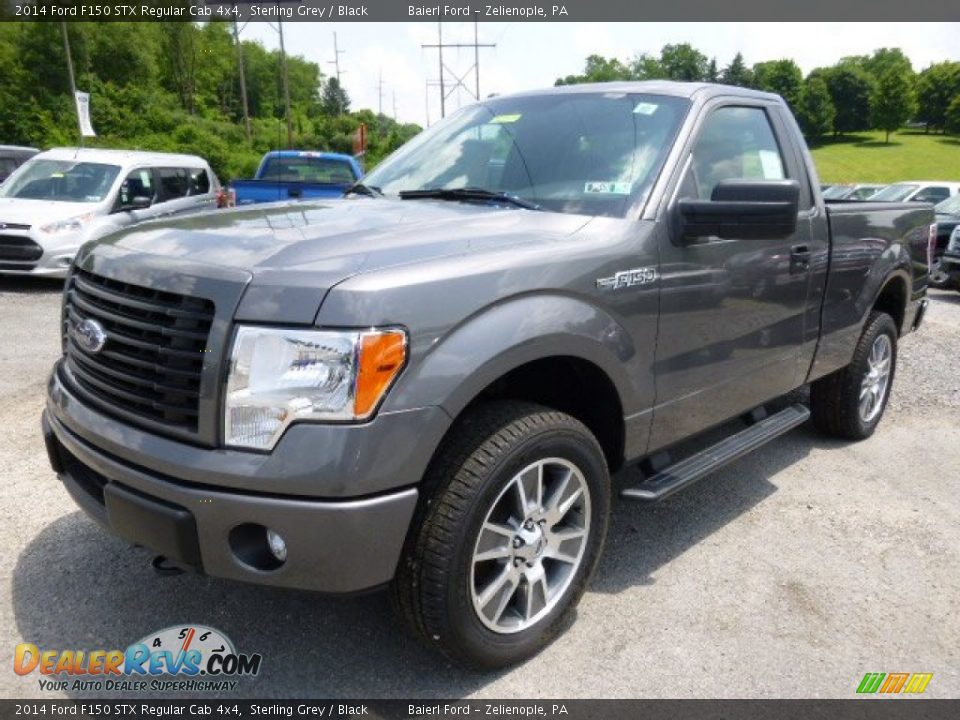 Front 3/4 View of 2014 Ford F150 STX Regular Cab 4x4 Photo #4