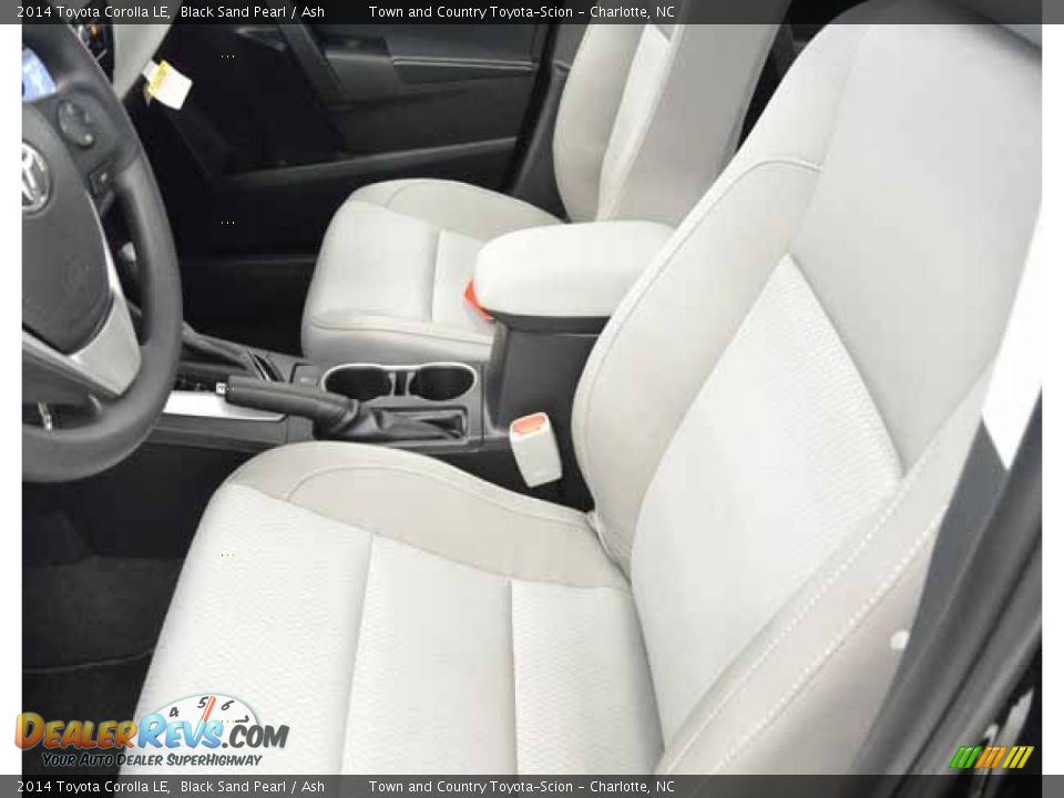 2014 Toyota Corolla LE Black Sand Pearl / Ash Photo #11