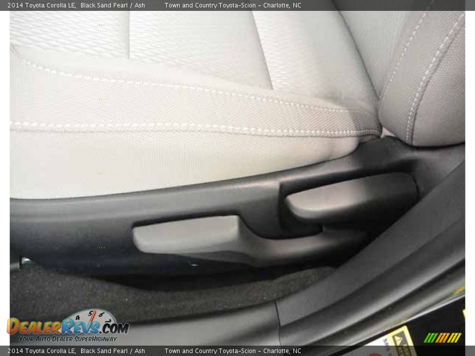 2014 Toyota Corolla LE Black Sand Pearl / Ash Photo #12