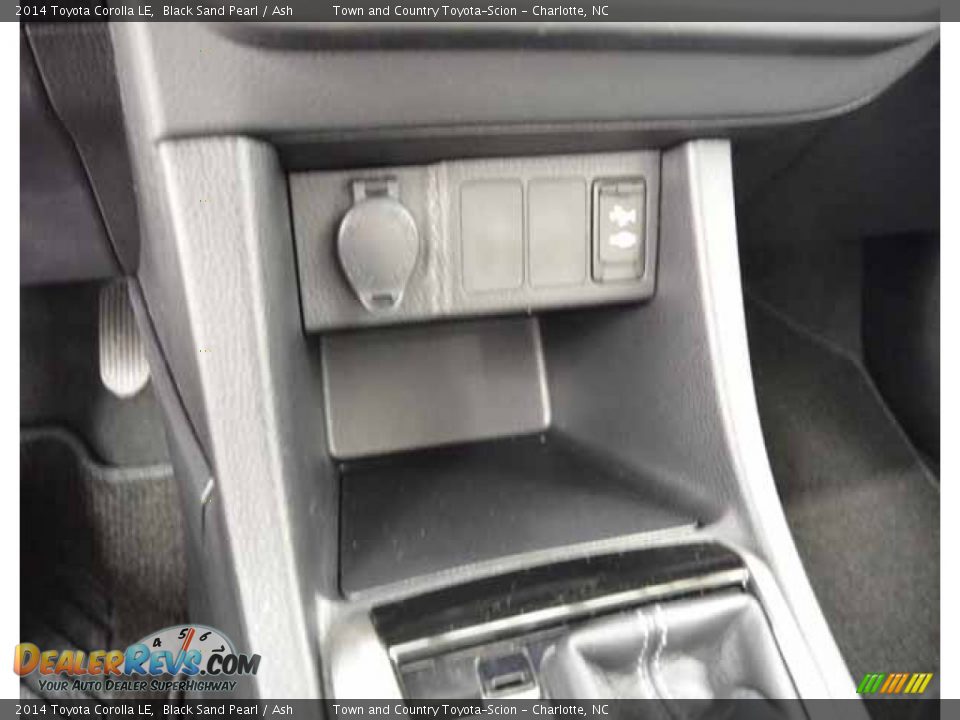 2014 Toyota Corolla LE Black Sand Pearl / Ash Photo #22