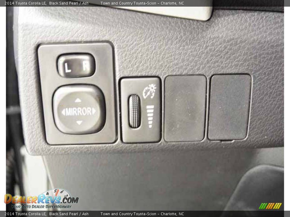 2014 Toyota Corolla LE Black Sand Pearl / Ash Photo #29