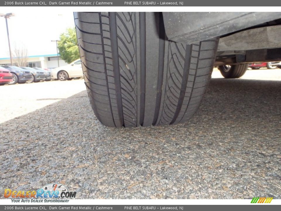 2006 Buick Lucerne CXL Dark Garnet Red Metallic / Cashmere Photo #18