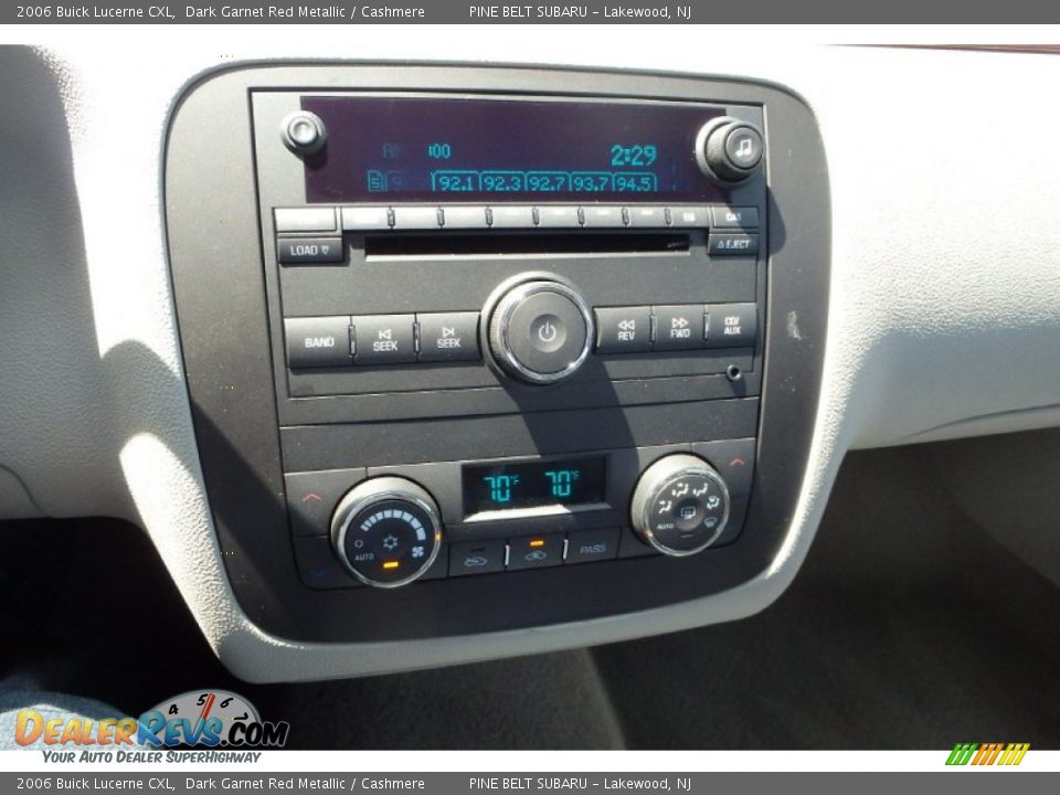 2006 Buick Lucerne CXL Dark Garnet Red Metallic / Cashmere Photo #23