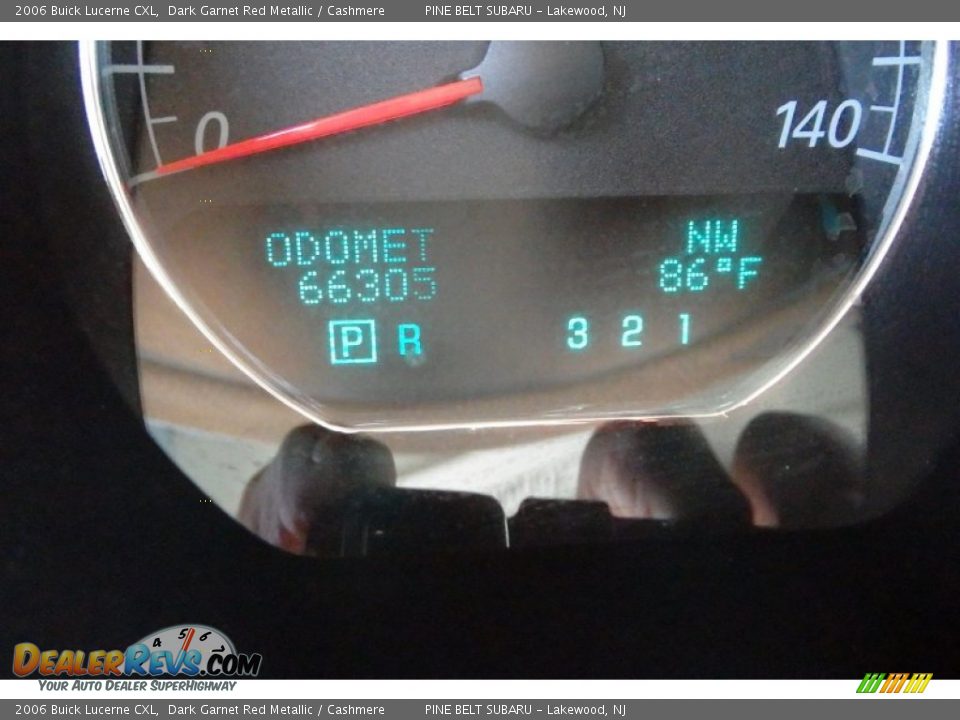 2006 Buick Lucerne CXL Dark Garnet Red Metallic / Cashmere Photo #25