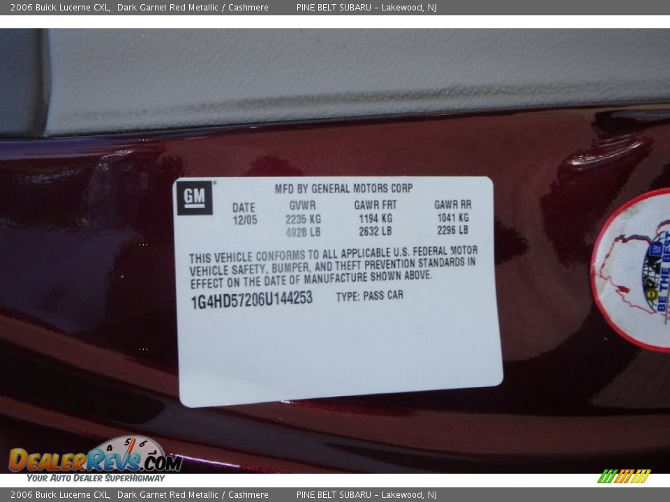 2006 Buick Lucerne CXL Dark Garnet Red Metallic / Cashmere Photo #26