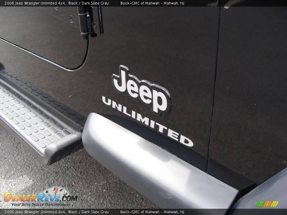 2006 Jeep Wrangler Unlimited 4x4 Black / Dark Slate Gray Photo #4