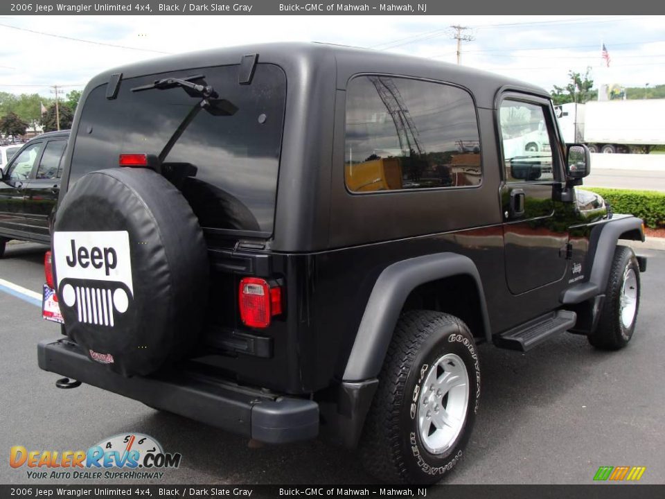 2006 Jeep Wrangler Unlimited 4x4 Black / Dark Slate Gray Photo #6